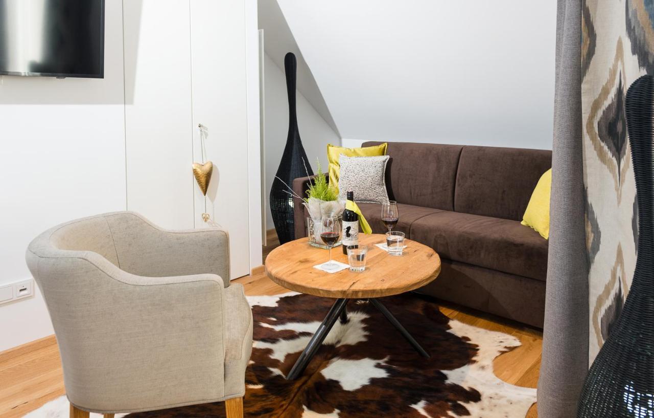 Ferienwohnung Hindenburg Saalfelden ภายนอก รูปภาพ